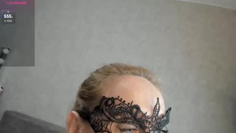 best__angelica online show from November 14, 2025, 4:38 pm