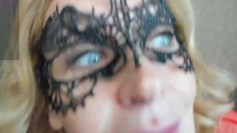 Snapshot of best__angelica chatting on January 14, 2026, 6:02 pm best__angelica online show from January 14, 2026, 6:02 pm