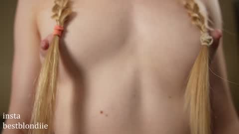 Snapshot of bestblondiiecb chatting on December 7, 2024, 8:38 pm Chloe Next stream on Friday online show from December 7, 2024, 8:38 pm