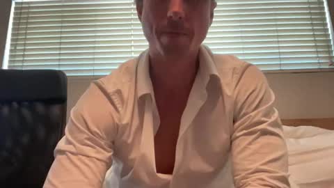 Bestcoast3579 online show from December 16, 2025, 6:13 pm