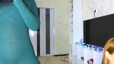 Snapshot of bestgirls2021 chatting on January 11, 2025, 3:13 am Hellen and Natali online show from January 11, 2025, 3:13 am