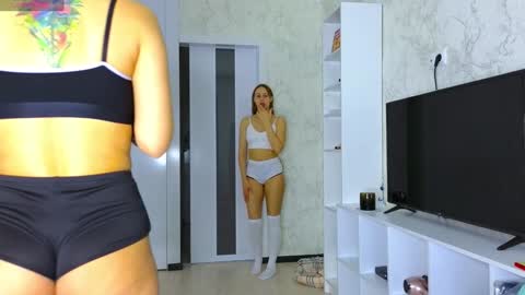 Snapshot of bestgirls2021 chatting on February 7, 2025, 3:12 am Hellen and Natali online show from February 7, 2025, 3:12 am