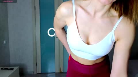 Snapshot of bestgirls2021 chatting on March 3, 2025, 2:15 am Hellen and Natali online show from March 3, 2025, 2:15 am