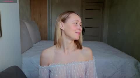 Hellen and Natali online show from April 7, 2026, 2:56 am