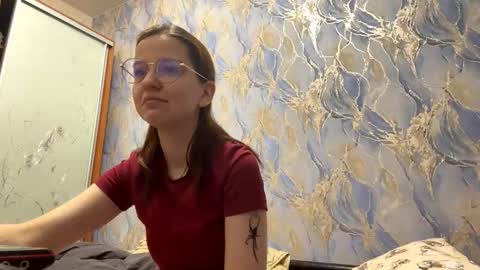 Snapshot of bethaniemeister chatting on November 16, 2025, 8:20 am Eva online show from November 16, 2025, 8:20 am