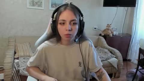 bethany_tease online show from February 18, 2026, 10:44 am