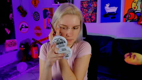 Snapshot of bethanycloud chatting on April 1, 2026, 5:19 am Bethany online show from April 1, 2026, 5:19 am