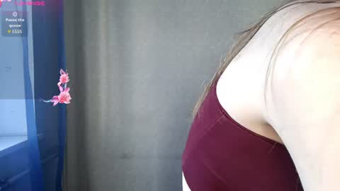 Snapshot of bethkallberg chatting on July 9, 2026, 11:14 am Leila online show from July 9, 2026, 11:14 am