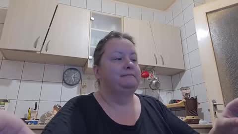 Snapshot of bethnorth chatting on September 28, 2025, 2:06 am bethnorth online show from September 28, 2025, 2:06 am