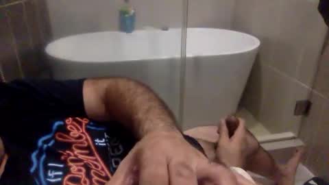 Snapshot of betoooox chatting on January 3, 2025, 4:33 am Virtual Gentleman online show from January 3, 2025, 4:33 am