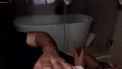 Snapshot of betoooox chatting on January 12, 2025, 5:03 am Virtual Gentleman online show from January 12, 2025, 5:03 am