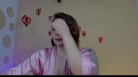 LINDA online show from November 11, 2025, 10:21 pm