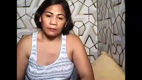 Snapshot of betty_83 chatting on February 15, 2026, 12:25 pm betty_83 online show from February 15, 2026, 12:25 pm