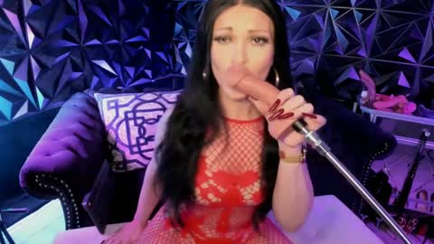 NatashaxoBangs online show from September 28, 2025, 10:59 pm