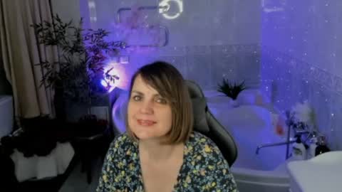 Snapshot of bettygibsonn chatting on March 30, 2026, 8:15 am Betty online show from March 30, 2026, 8:15 am
