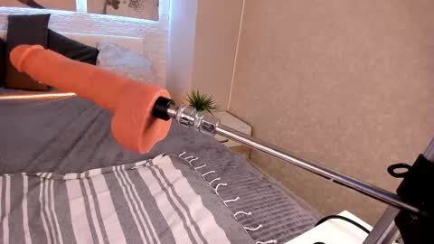 Snapshot of bettyrouse chatting on November 30, 2025, 8:24 pm Betty online show from November 30, 2025, 8:24 pm