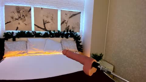 Snapshot of bettyrouse chatting on December 2, 2025, 8:26 pm Betty online show from December 2, 2025, 8:26 pm