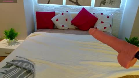 Betty online show from February 20, 2026, 8:09 pm