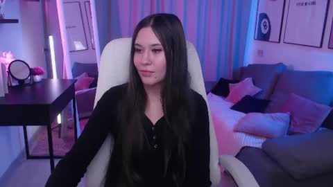 Snapshot of bety_white chatting on June 22, 2026, 7:49 am Katie online show from June 22, 2026, 7:49 am