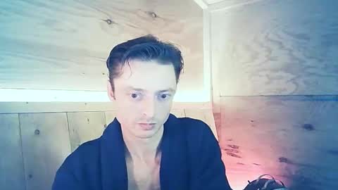 Snapshot of beukenstein chatting on January 13, 2025, 12:09 am . online show from January 13, 2025, 12:09 am