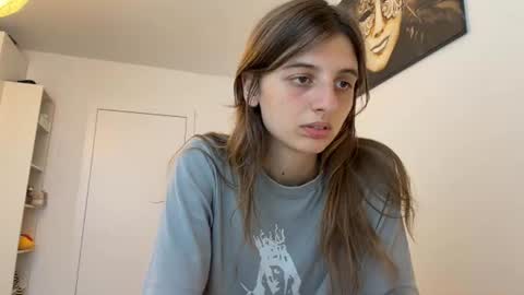 Lina online show from August 7, 2026, 4:53 pm