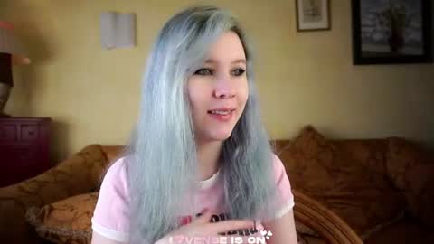 Snapshot of bezuya chatting on June 14, 2026, 2:35 am Eliz online show from June 14, 2026, 2:35 am