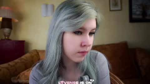 Snapshot of bezuya chatting on June 30, 2026, 2:45 am Eliz online show from June 30, 2026, 2:45 am