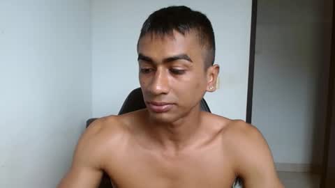 Snapshot of bfernando_05 chatting on March 7, 2025, 9:17 pm BAYRON online show from March 7, 2025, 9:17 pm