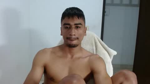 Snapshot of bfernando_05 chatting on October 13, 2025, 3:39 am BAYRON online show from October 13, 2025, 3:39 am