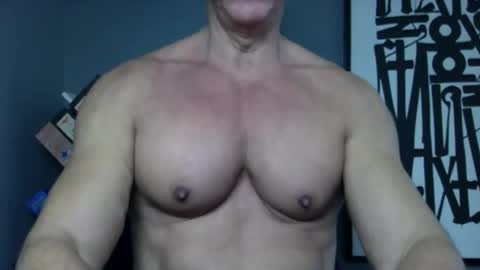 BGDKMUSCLEGUY - SELECTED BY CHATURBATE AS A TOP BROADCASTER FOR 2023 online show from March 11, 2026, 7:31 pm