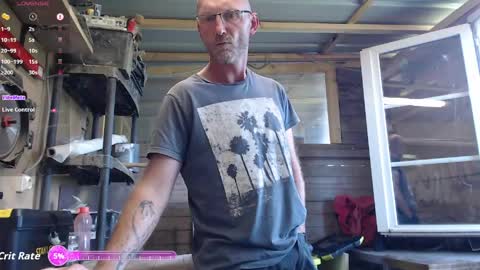 Snapshot of bi_french69 chatting on June 1, 2026, 2:41 pm My name is David and if you like public exhibitions you wont be disappointed with me LoL - My favorite vibes is 44 online show from June 1, 2026, 2:41 pm