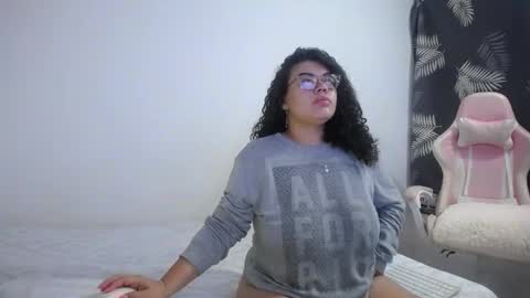 Snapshot of bianca_boobs chatting on November 11, 2025, 9:20 am Bianca Tuesday to Sunday from 2am to 6am UTC-5 online show from November 11, 2025, 9:20 am