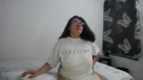 Bianca Tuesday to Sunday from 2am to 6am UTC-5 online show from March 25, 2026, 9:04 am