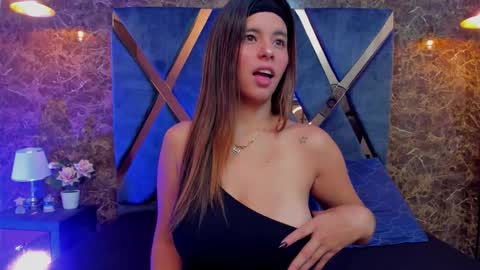 bianca_vega_ online show from February 12, 2026, 11:16 am