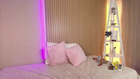 Snapshot of biancaa__18 chatting on February 2, 2026, 7:34 pm biancaa__18 online show from February 2, 2026, 7:34 pm