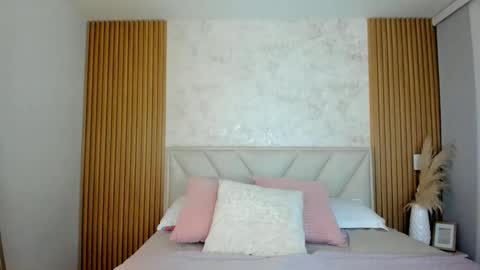 bianca online show from November 22, 2025, 12:31 am