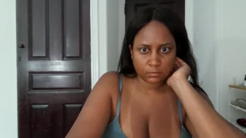 Snapshot of biancadoesitright chatting on June 8, 2026, 1:28 am biancadoesitright online show from June 8, 2026, 1:28 am