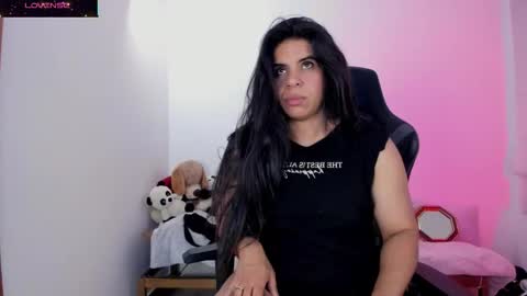 Snapshot of biancastrongg chatting on November 27, 2025, 2:08 pm Biancastrong.. IGThebiancastrong online show from November 27, 2025, 2:08 pm