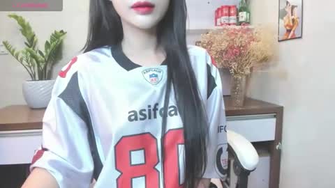 Bi Bi online show from November 2, 2025, 3:53 am