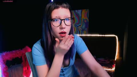 bibi_iva online show from March 3, 2025, 7:17 pm