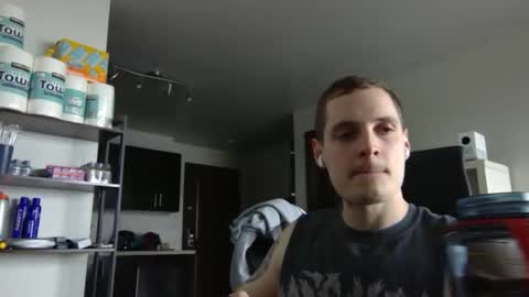 Snapshot of bicyclesocks chatting on April 24, 2026, 12:24 am bicyclesocks online show from April 24, 2026, 12:24 am