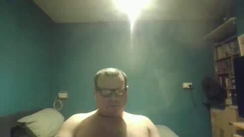 Snapshot of bidan1986 chatting on December 21, 2025, 6:37 pm bigdan1986 online show from December 21, 2025, 6:37 pm