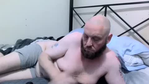 Snapshot of big_balls_1232 chatting on December 23, 2024, 7:49 am big_balls_1232 online show from December 23, 2024, 7:49 am