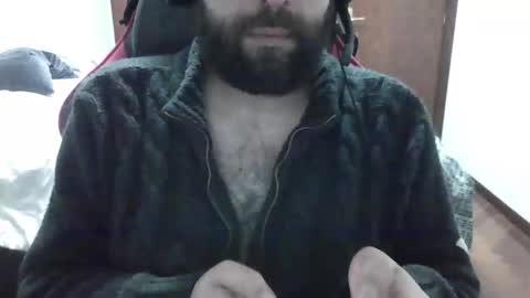 big_bearded_bear online show from February 10, 2026, 11:36 am