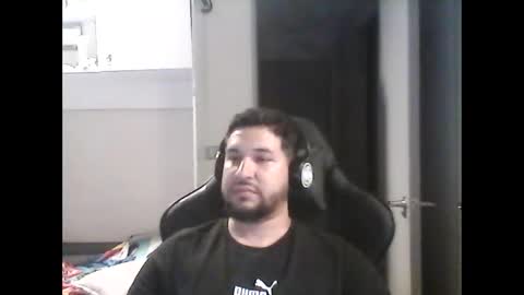 latinBoyHuge online show from March 9, 2026, 5:39 pm