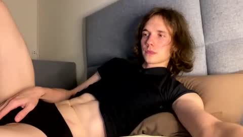 big_lil_small online show from July 12, 2026, 10:12 pm