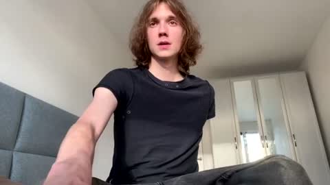 big_lil_small online show from July 14, 2026, 3:40 pm