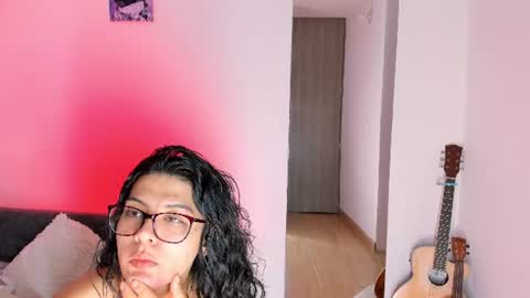 Snapshot of bigass4daddyan chatting on July 28, 2026, 12:01 pm Ann online show from July 28, 2026, 12:01 pm
