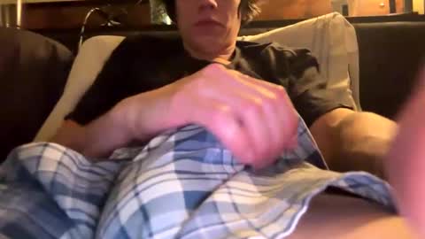 bigben281330 online show from December 20, 2024, 4:57 pm