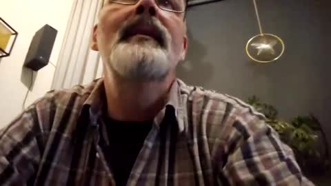 Snapshot of bigbibear88 chatting on December 5, 2024, 6:54 am bigbibear88 online show from December 5, 2024, 6:54 am